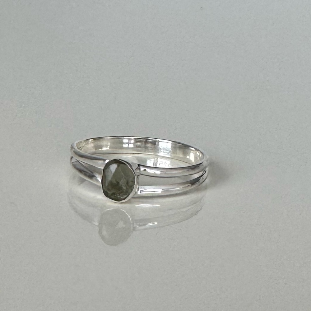 NWOT Sundance Budding Leaf Ring, Green Amethyst, Sterling Silver